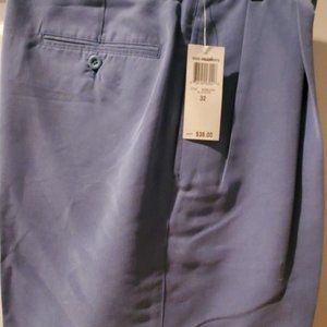 Arnold Palmer Golf/Walkshort - Size 32 - Blue Ridge